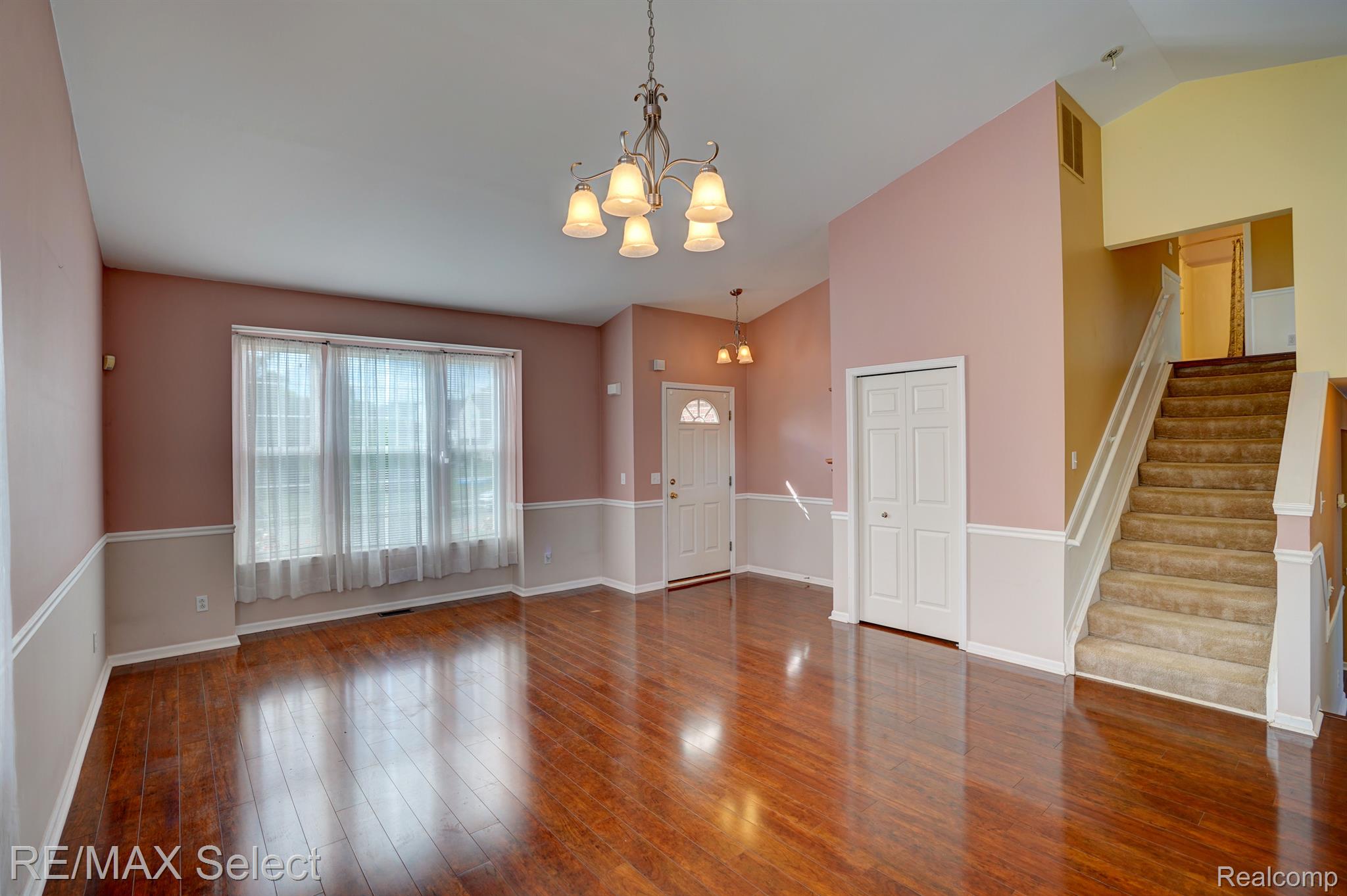 401 Deer Valley Road Holly, MI 48442 - Photo 4 of 33 Gallery Image 4
