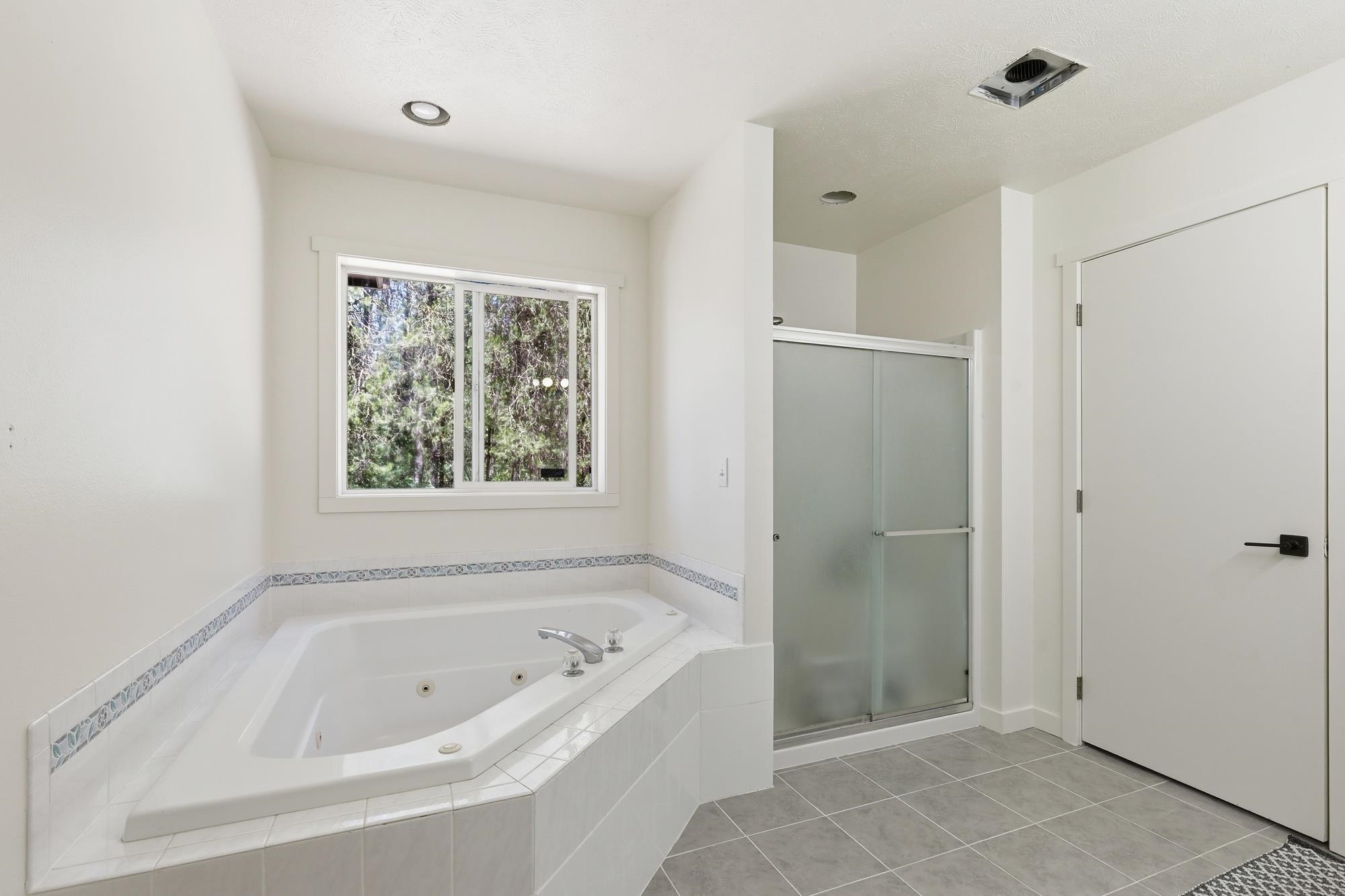 37106 North Muehle Road Elk, WA 99009 - Photo 13 of 32