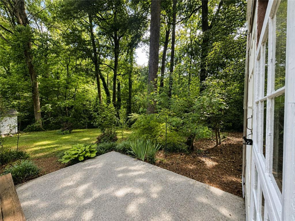 3128 Vine Circle Decatur, GA 30033 - Photo 5 of 19