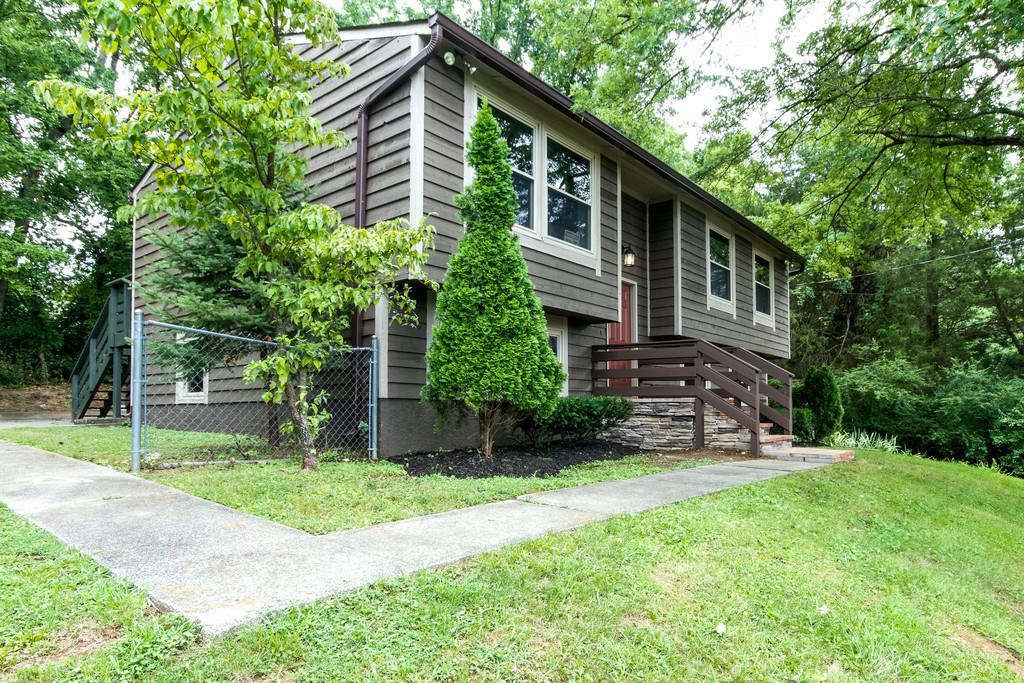 3312 Cedar Ridge Road Nashville, TN 37214 - Photo 2 of 30 Gallery Image 2
