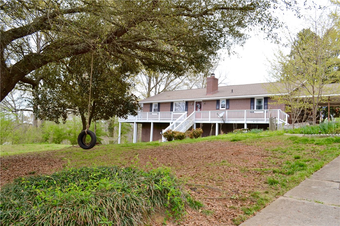 201 Garvin Road Seneca, SC 29678 - Photo 3 of 47 Gallery Image 3