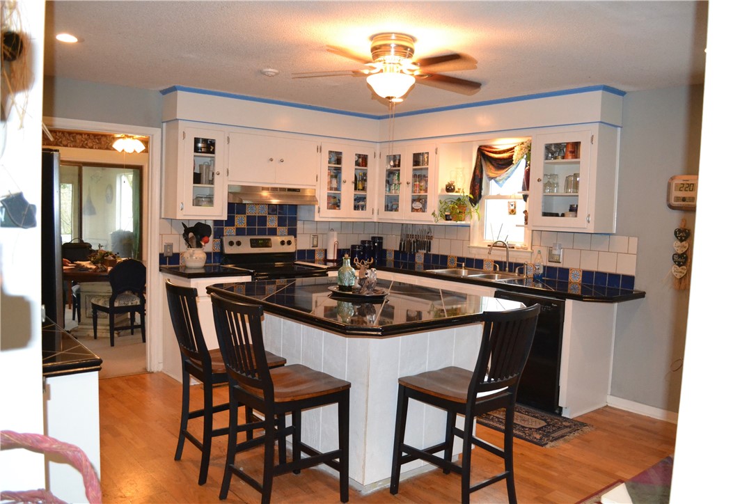 201 Garvin Road Seneca, SC 29678 - Photo 8 of 47 Gallery Image 8