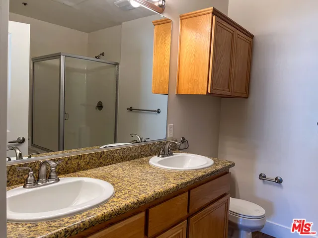 $7,500 | 1040 Glendon Avenue, Unit 4184, Los Angeles, CA 90024