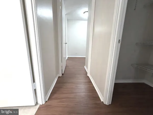 $2,900 | 307 Yoakum Parkway, Unit 310, Alexandria, VA 22304
