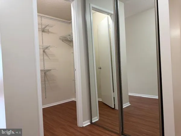 $2,900 | 307 Yoakum Parkway, Unit 310, Alexandria, VA 22304