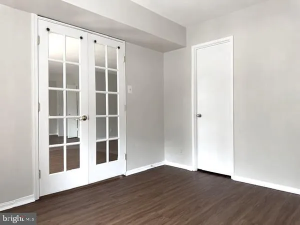 $2,900 | 307 Yoakum Parkway, Unit 310, Alexandria, VA 22304