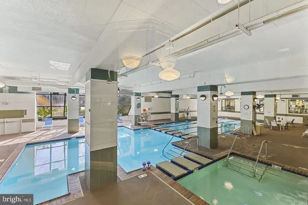 $2,900 | 307 Yoakum Parkway, Unit 310, Alexandria, VA 22304