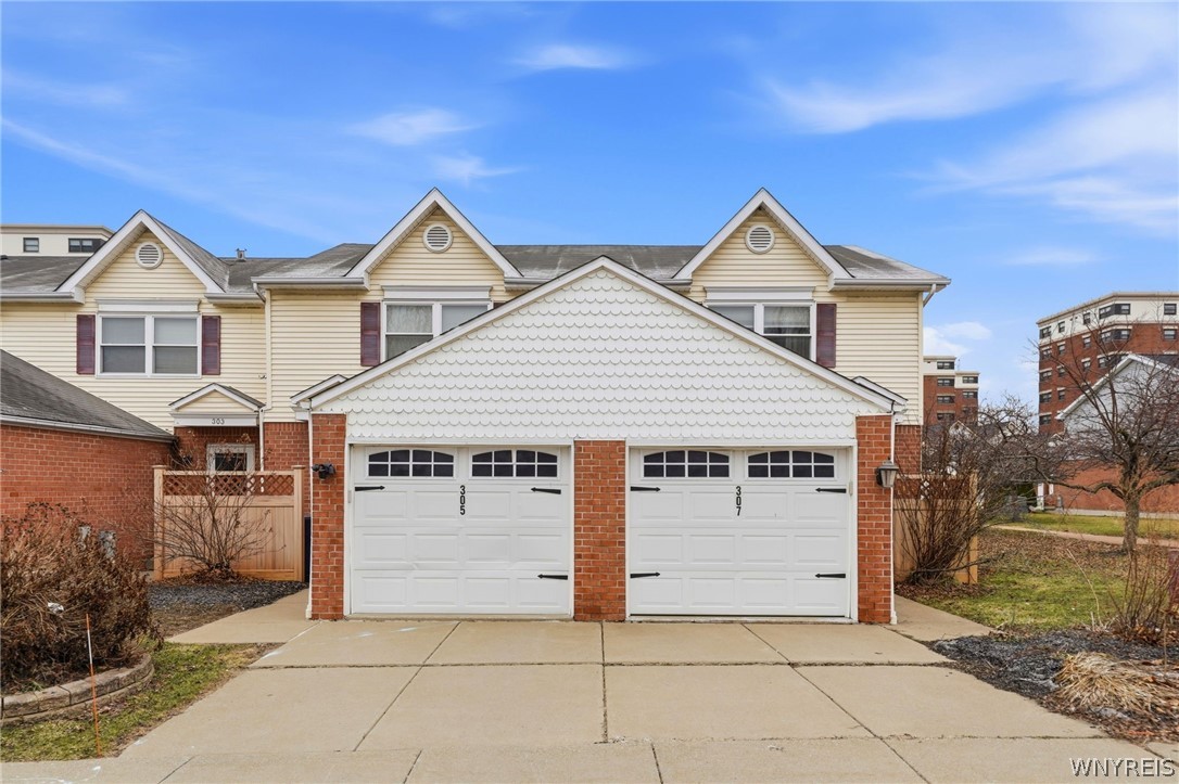 307 King Peterson Road Buffalo, NY 14204 - Photo 2 of 50