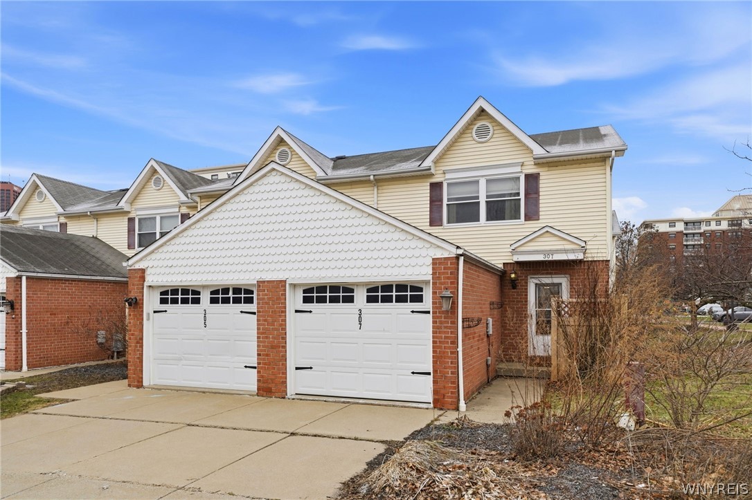 307 King Peterson Road Buffalo, NY 14204 - Photo 3 of 50