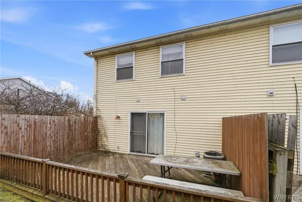$185,000 | 307 King Peterson Road, Buffalo, NY 14204