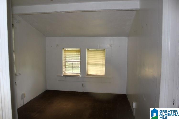 824 Goldwire Street Southwest Birmingham, AL 35211 - Photo 8 of 13