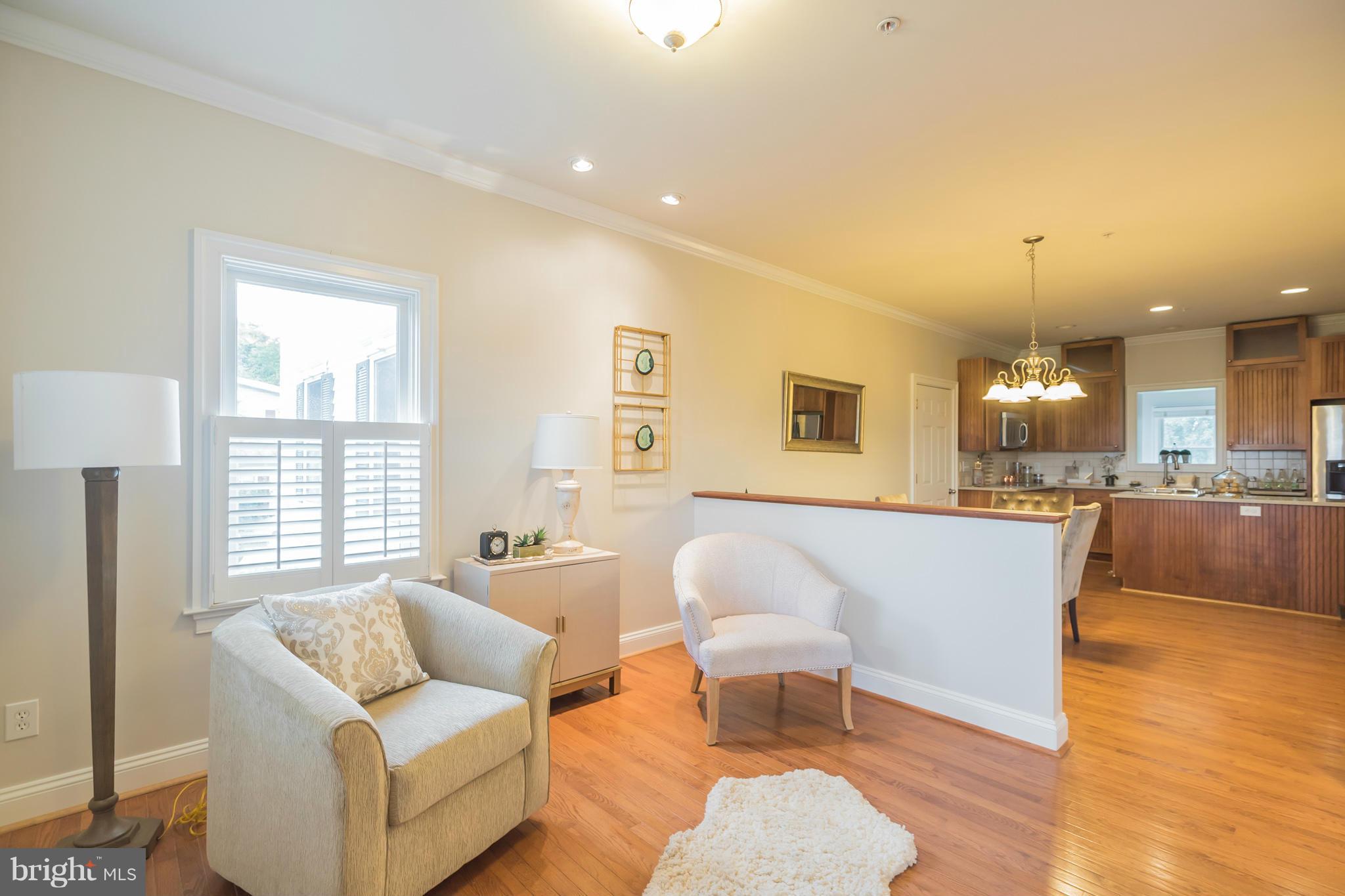 7115 Brink Road Laytonsville, MD 20882 - Photo 5 of 25 Room for holiday entertaining