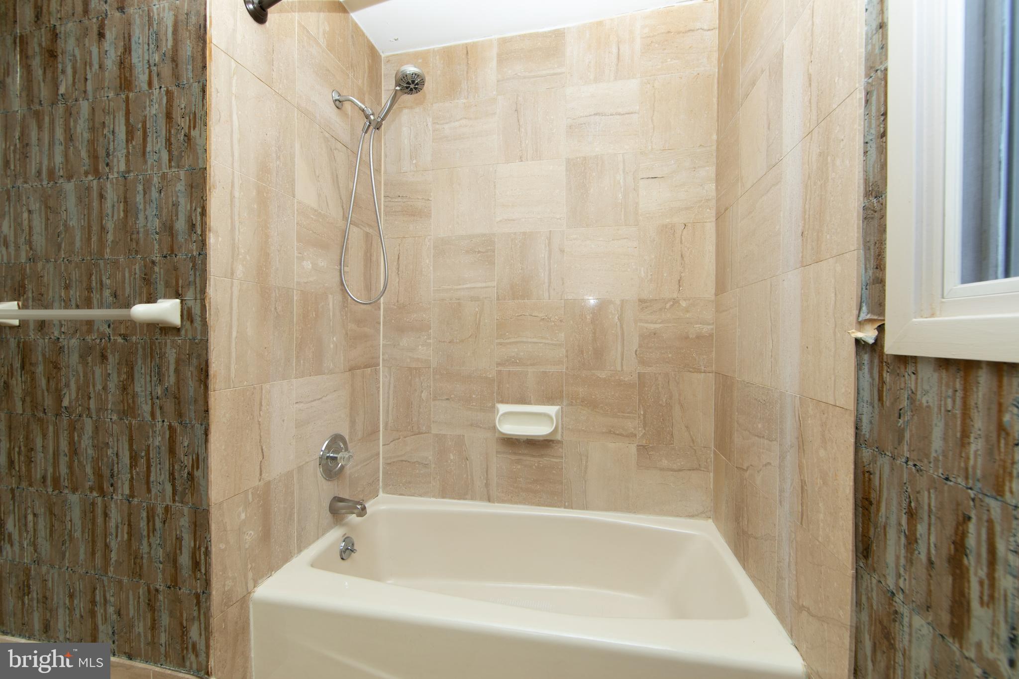 342 Northcroft Road Springfield, PA 19064 - Photo 49 of 55 hall bathroom