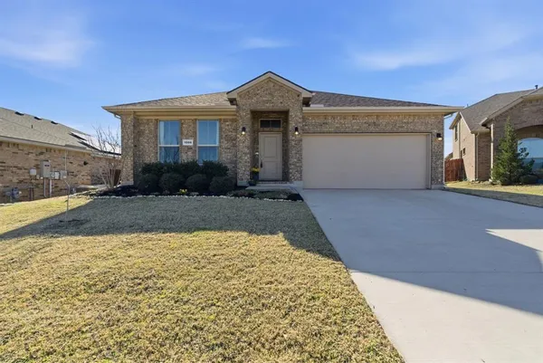$296,500 | 1506 Livermore Lane, Cleburne, TX 76033