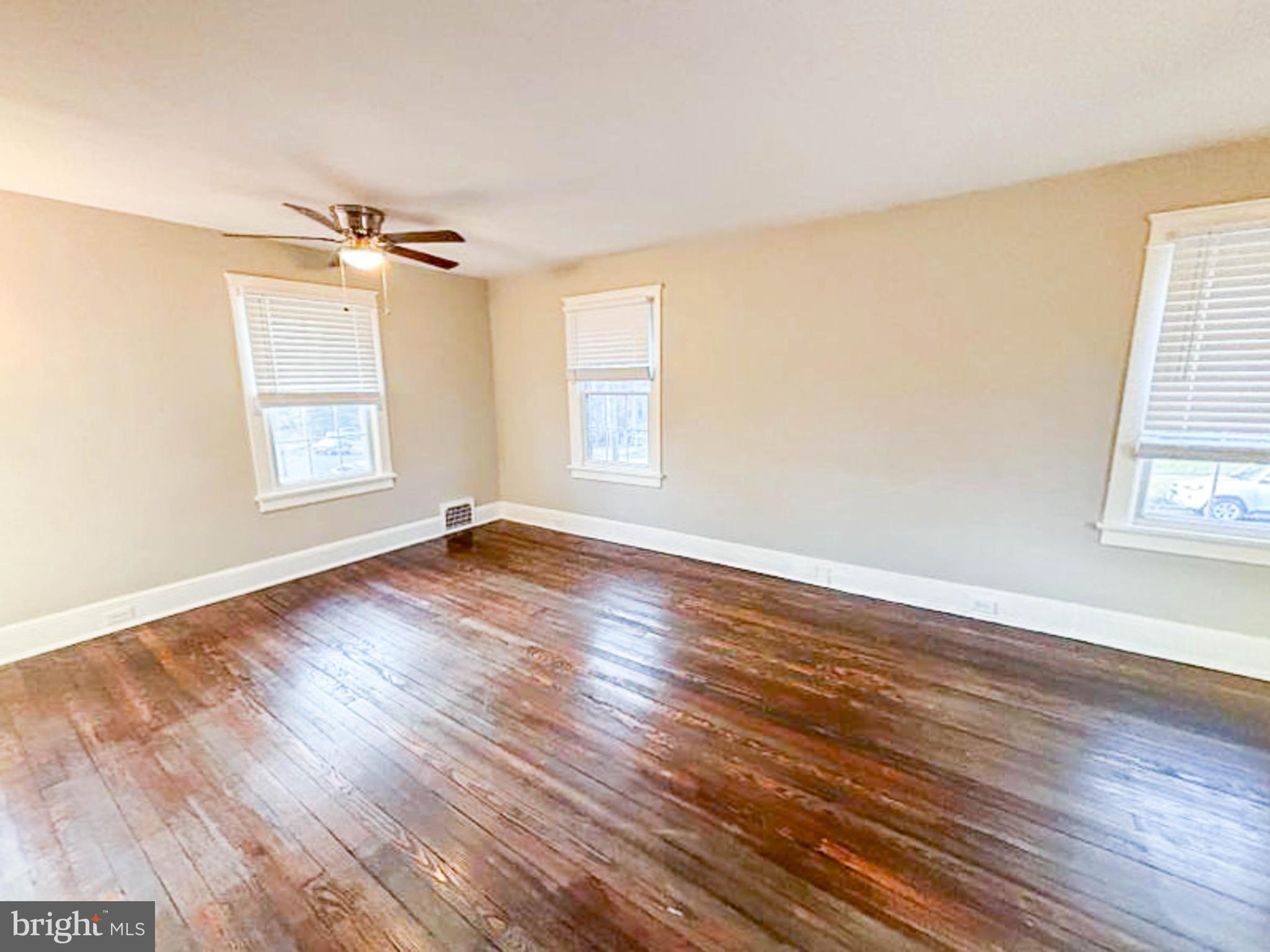 26 Hillside Road Mount Holly, NJ 08060 - Photo 17 of 34 Gallery Image 17
