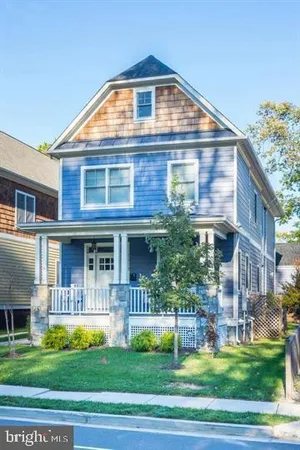 $1,500,000 | 1919 North George Mason Drive, Arlington, VA 22207