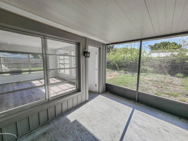 $2,000 | 995 Barclay Drive, Cocoa, FL 32927