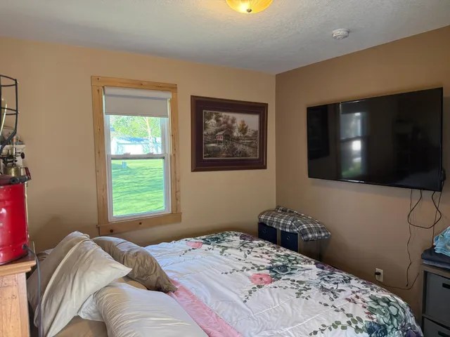 $214,900 | 303 4th Street South, Hoffman, MN 56339