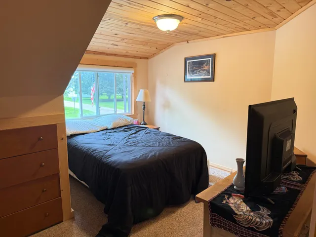 $214,900 | 303 4th Street South, Hoffman, MN 56339