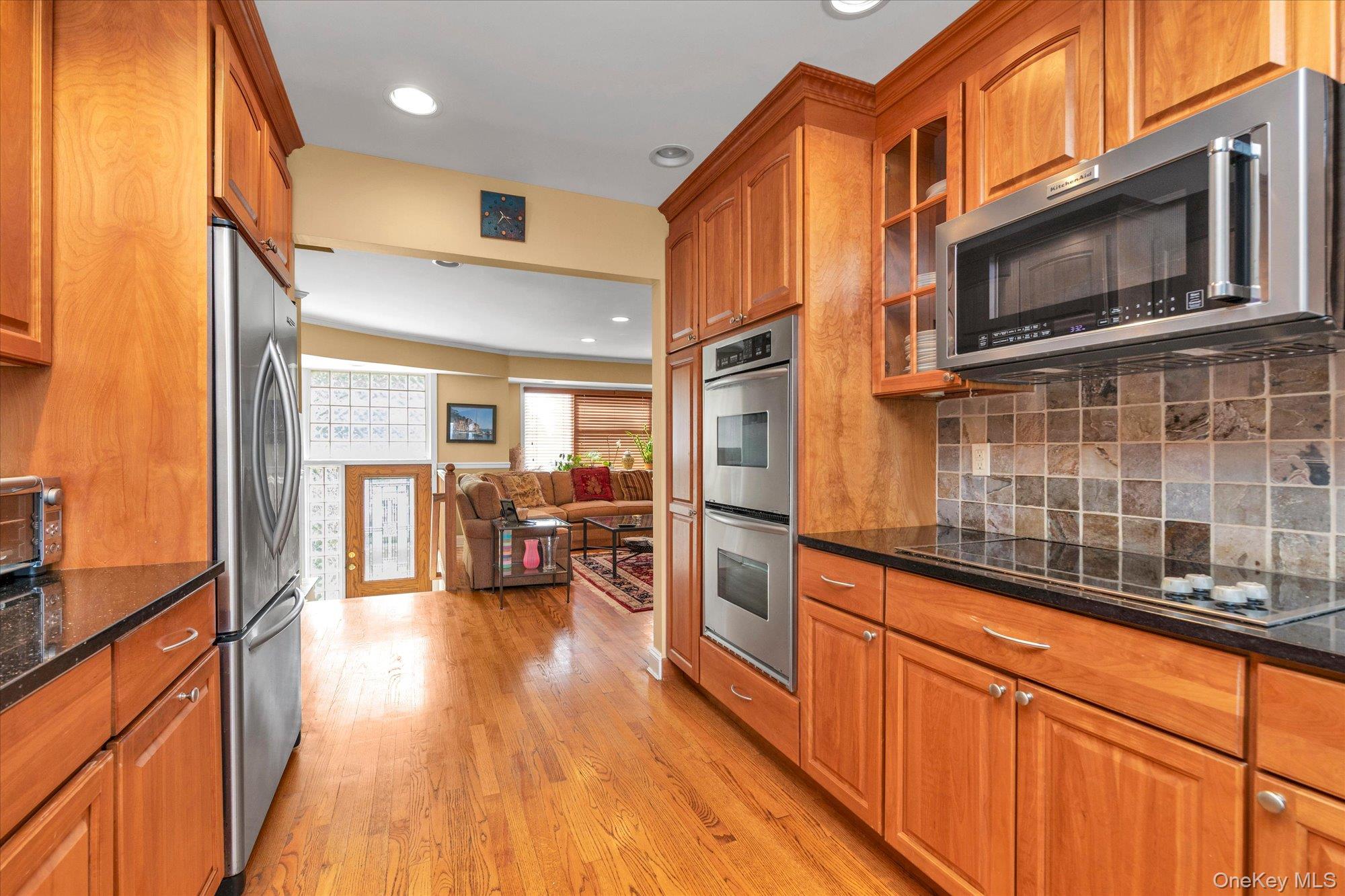 3375 Fairway Road Oceanside, NY 11572 - Photo 9 of 26