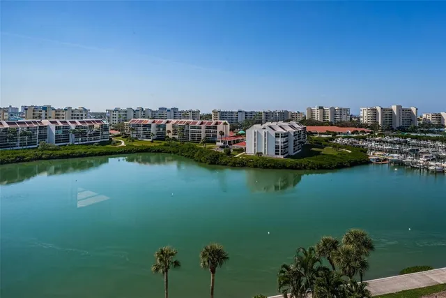 $445,000 | 7400 Sun Island Drive South, Unit 806, South Pasadena, FL 33707