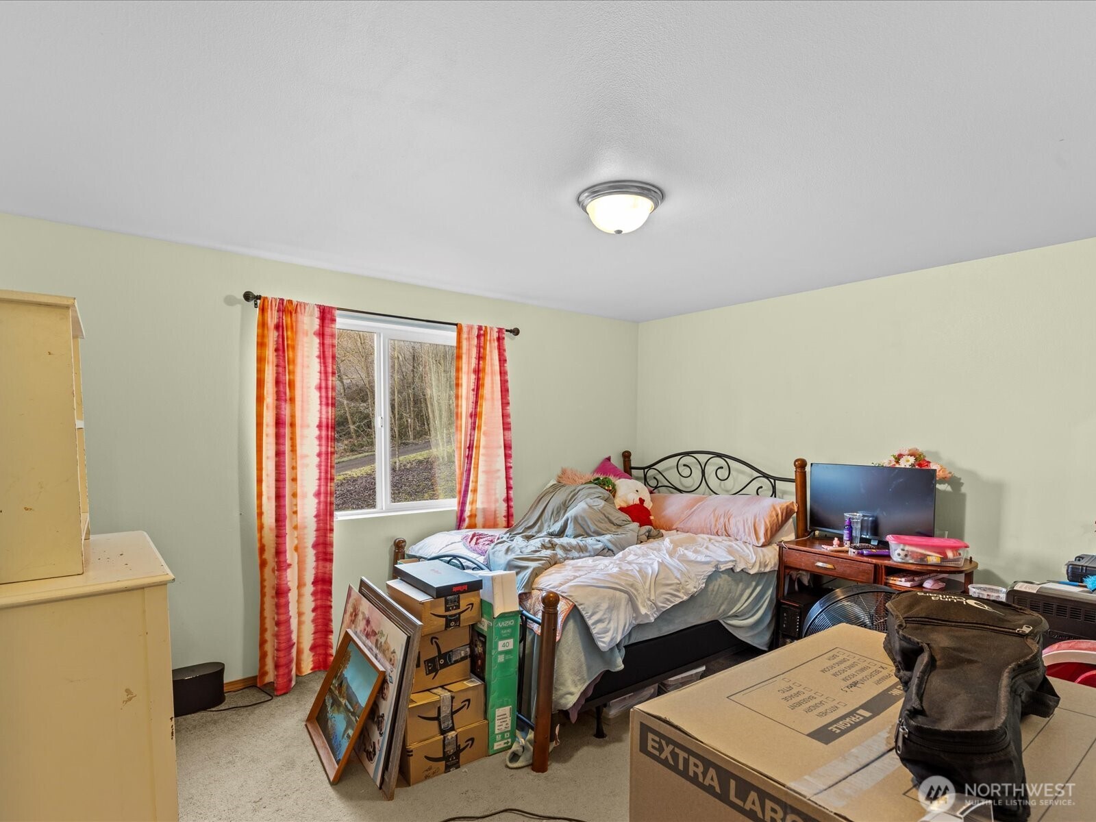 218-38 Bowen Road Mossyrock, WA 98564 - Photo 21 of 40 a bedroom with furniture and a window