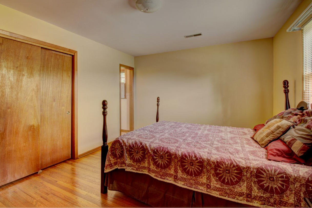 3721 Cherrylog Road Knoxville, TN 37921 - Photo 18 of 35 Master Suite