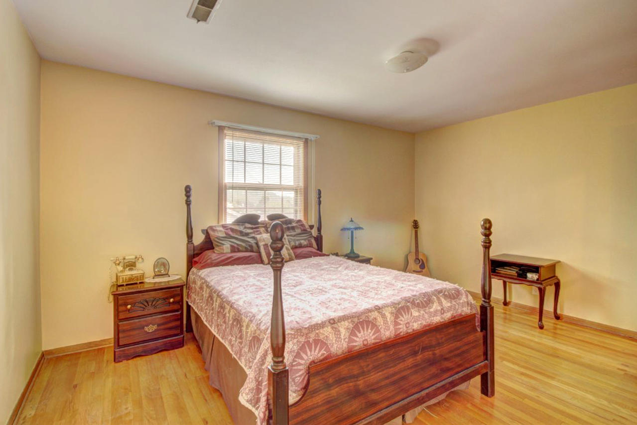 3721 Cherrylog Road Knoxville, TN 37921 - Photo 19 of 35 Master Suite
