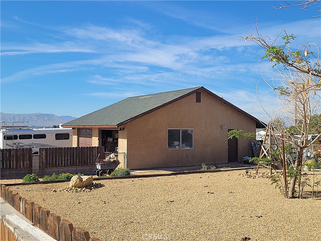23677 Cahuilla Road Apple Valley, CA 92307 - Photo 25 of 29
