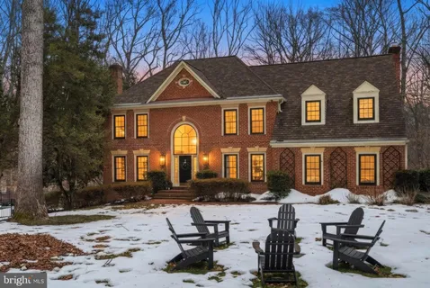 $1,650,000 | 6813 Brimstone Lane, Fairfax Station, VA 22039