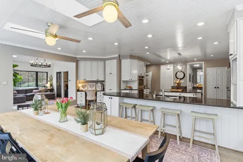 $1,650,000 | 6813 Brimstone Lane, Fairfax Station, VA 22039