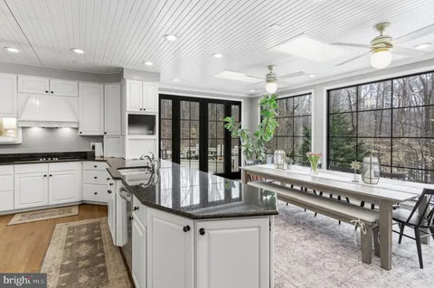 $1,650,000 | 6813 Brimstone Lane, Fairfax Station, VA 22039