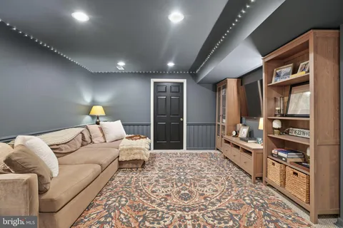 $1,650,000 | 6813 Brimstone Lane, Fairfax Station, VA 22039