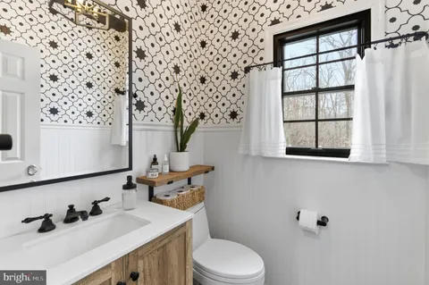 $1,650,000 | 6813 Brimstone Lane, Fairfax Station, VA 22039