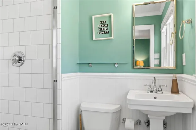 $1,895,000 | 1033 Ocean Boulevard West, Holden Beach, NC 28462