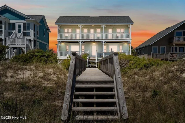 $1,895,000 | 1033 Ocean Boulevard West, Holden Beach, NC 28462