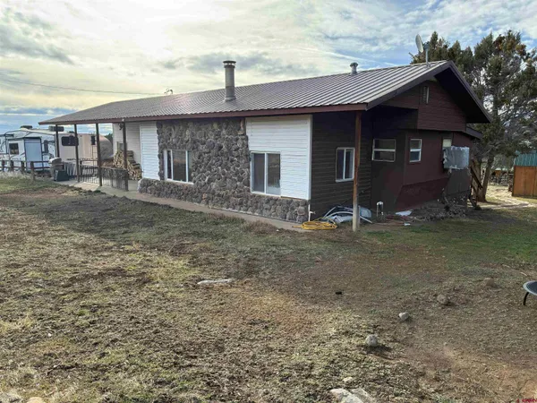 $300,000 | 20709 Highway 65, Cedaredge, CO 81413