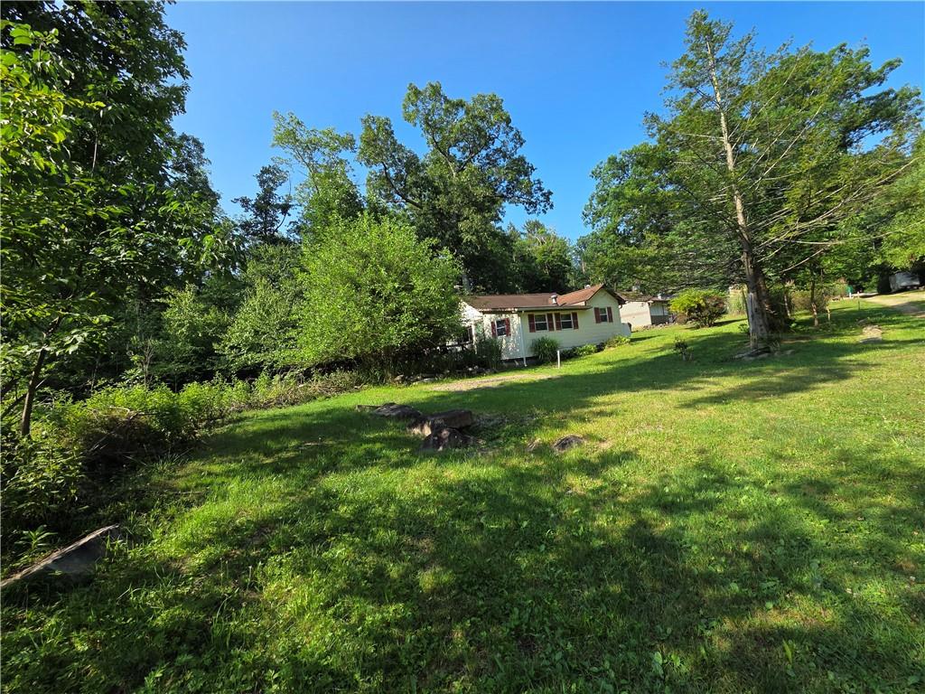 112 Orange Lane Rector, PA 15677 - Photo 2 of 26