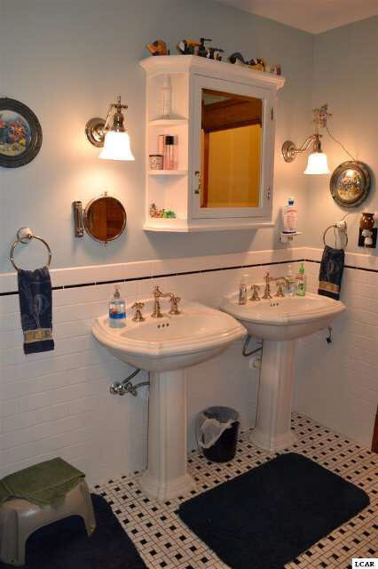 9777 Tangent Road Tecumseh, MI 49286 - Photo 20 of 25 20366961-19.JPG