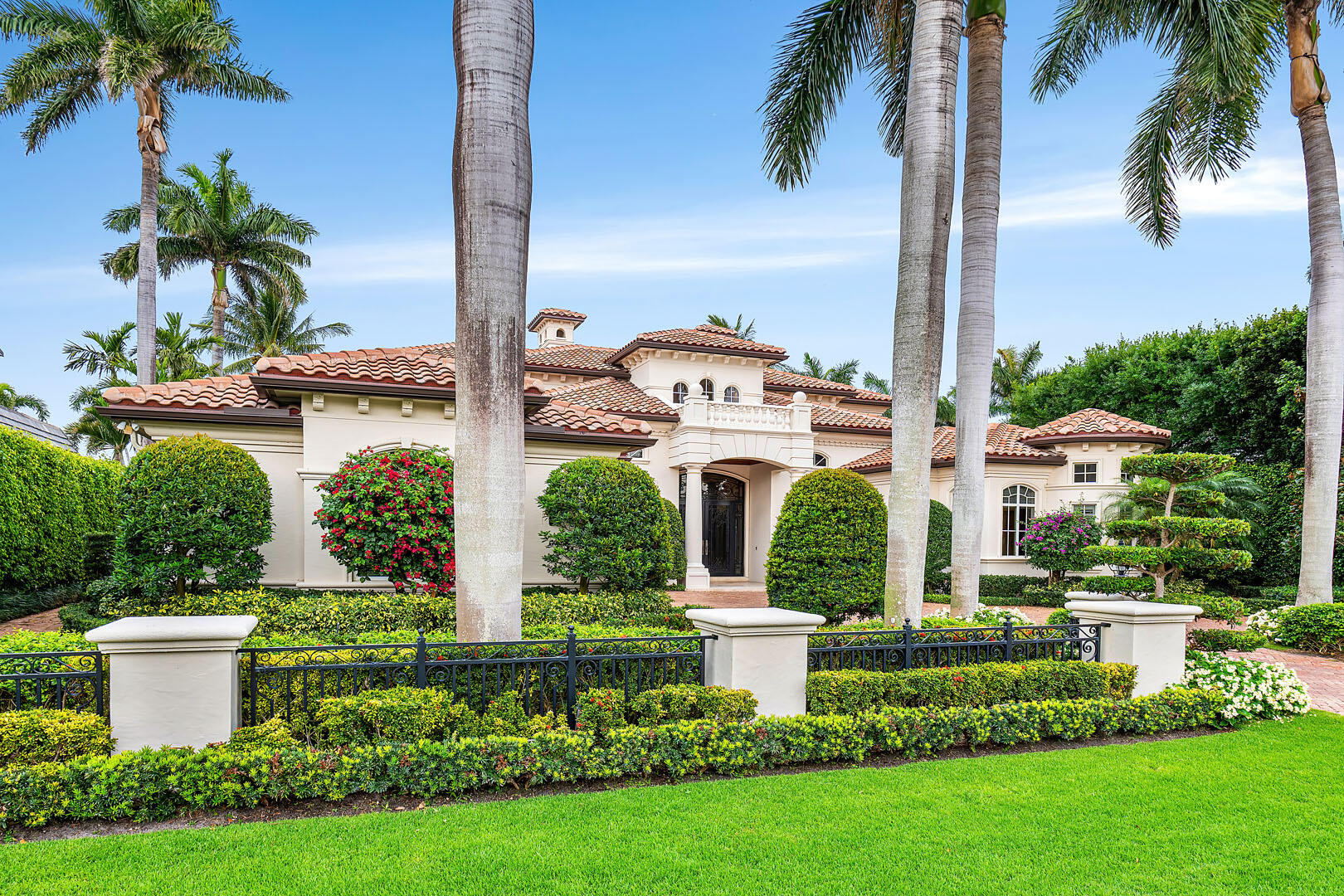 1560 Sabal Palm Drive Boca Raton, FL 33432 - Photo 3 of 68 1560_Sabal_Palm_Drive_02