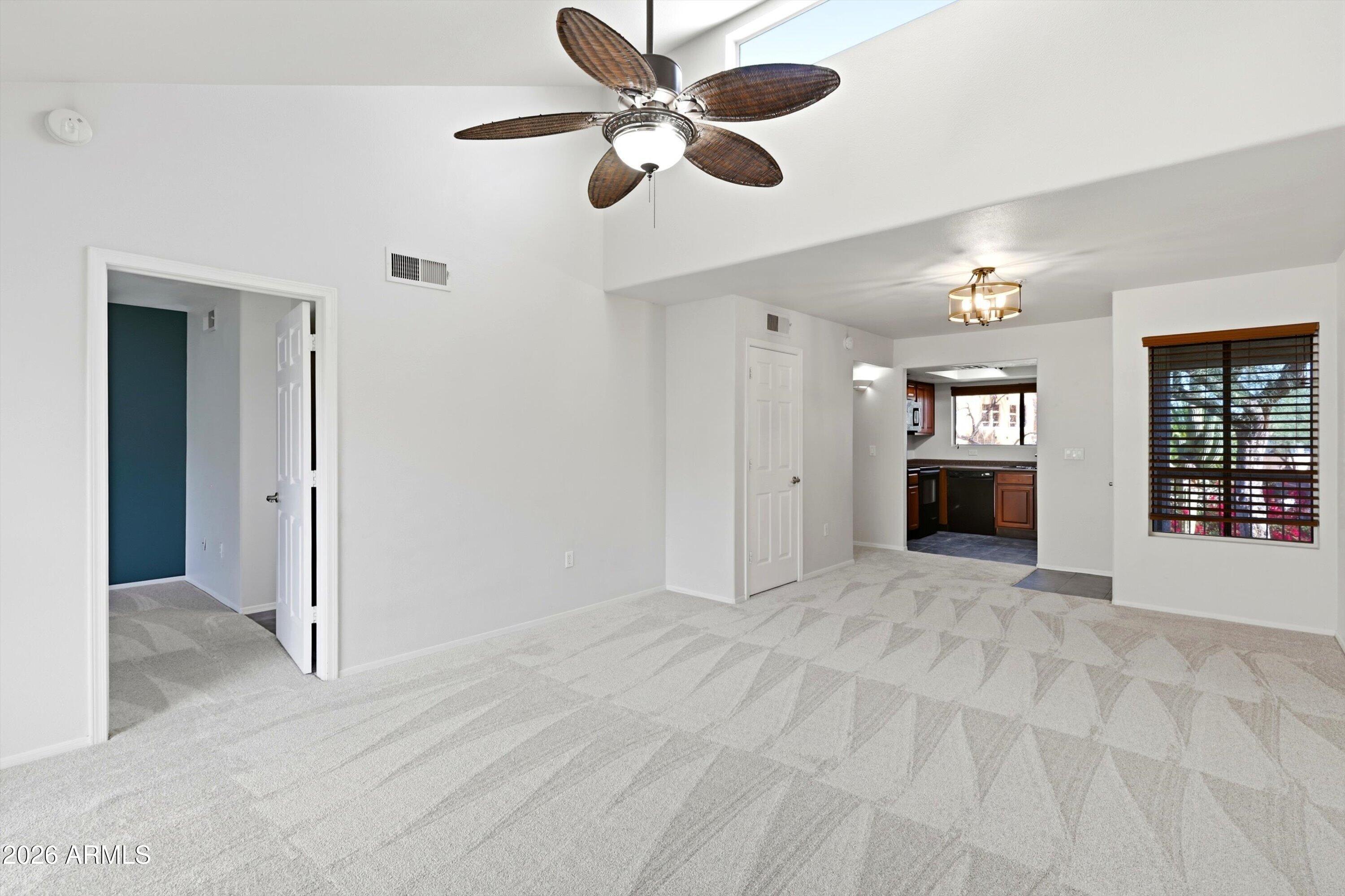 9990 North Scottsdale Road, Unit 2029 Paradise Valley, AZ 85253 - Photo 11 of 27 11-IMG_2193