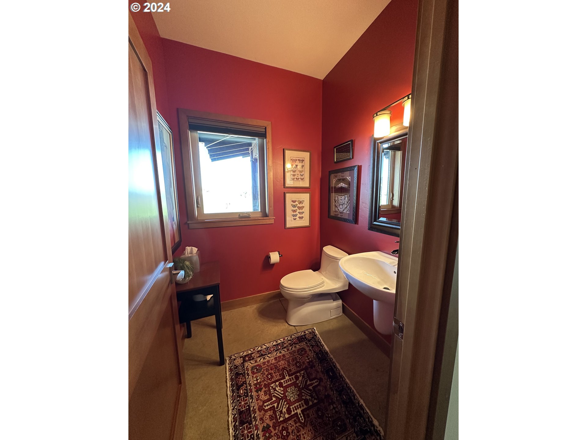 835 Methodist Road Hood River, OR 97031 - Photo 21 of 44 Gallery Image 21