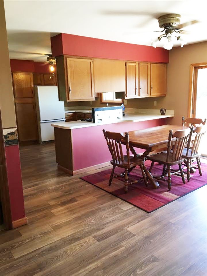 495 Fleck Road Northwest Edmore, MI 48829 - Photo 6 of 30 1822854-5.JPG