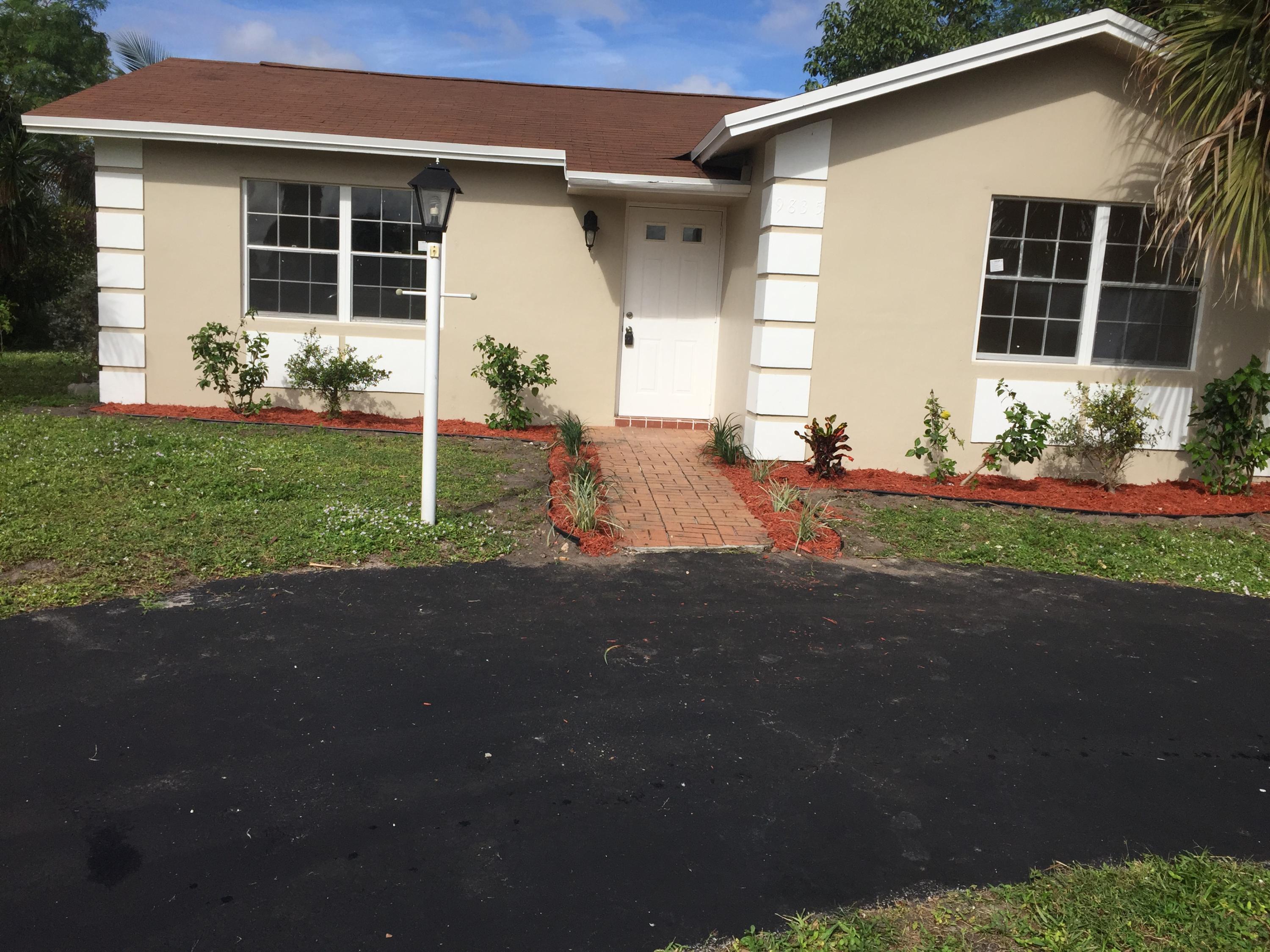 9835 Liberty Court Boca Raton, FL 33434 - Photo 6 of 16 IMG_6090