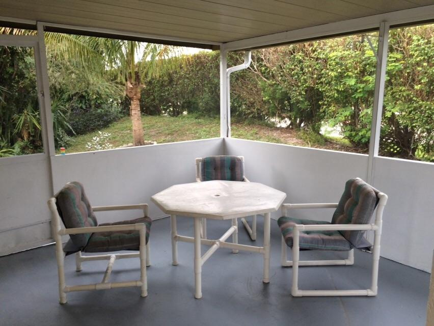 9835 Liberty Court Boca Raton, FL 33434 - Photo 10 of 16 Screen Patio