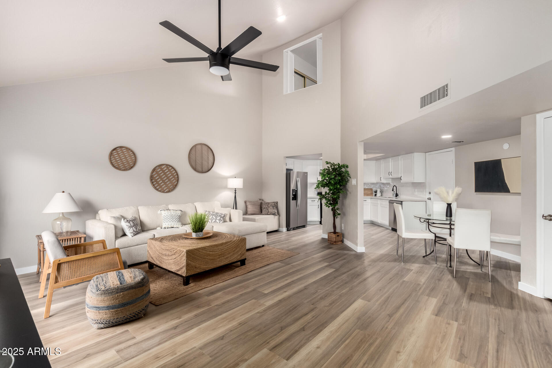 4210 West Calavar Road Phoenix, AZ 85053 - Photo 1 of 21 08 - Calavar