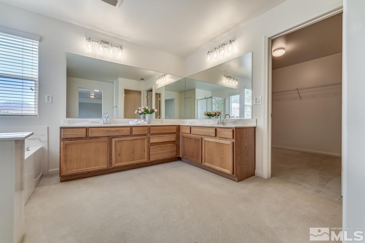 10880 Dancing Aspen Drive Reno, NV 89521 - Photo 24 of 40 Photo 24