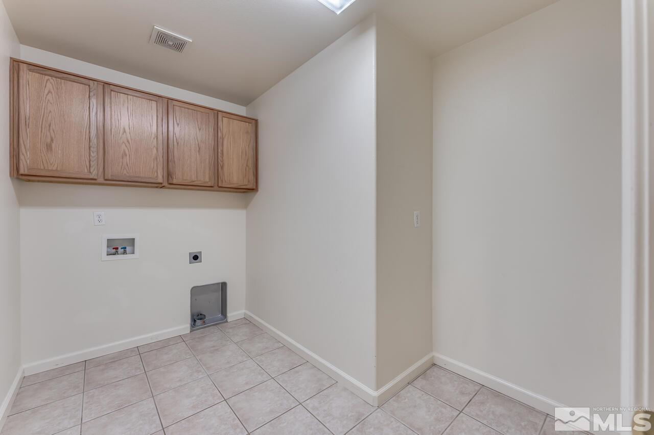 10880 Dancing Aspen Drive Reno, NV 89521 - Photo 36 of 40 Photo 36