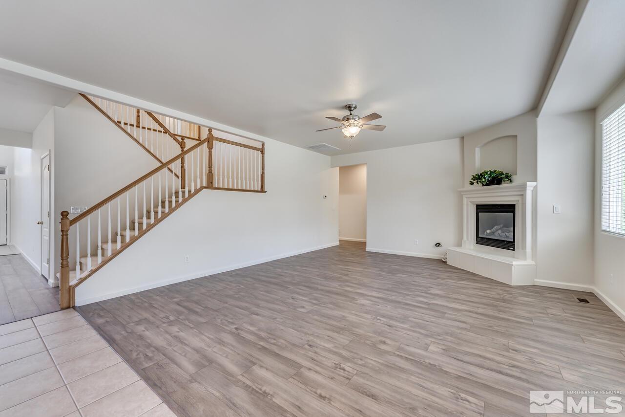 10880 Dancing Aspen Drive Reno, NV 89521 - Photo 10 of 40 Photo 10