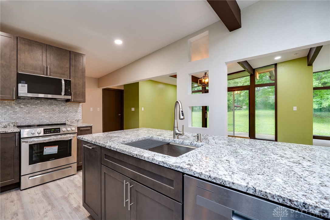2823 Lantz Road Beavercreek, OH 45434 - Photo 15 of 30 Gallery Image 15